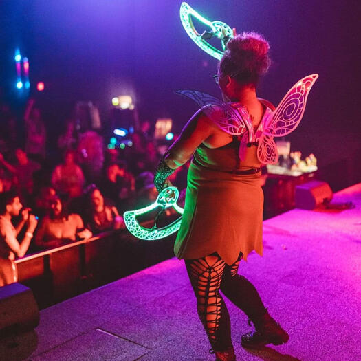 Luna Nicole, LED Fans