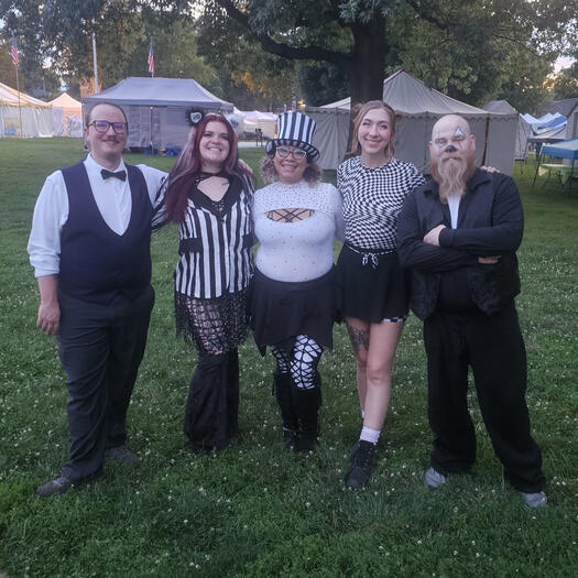 RileyTheeSlacker, TootieFruitieHoops, Luna Nicole, Fae, Fire Beans